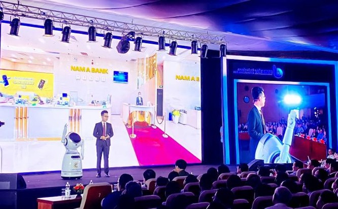 Nam A Bank giới thiệu dịch vụ công nghệ cao tại sự kiện ngành ngân hàng ảnh 3