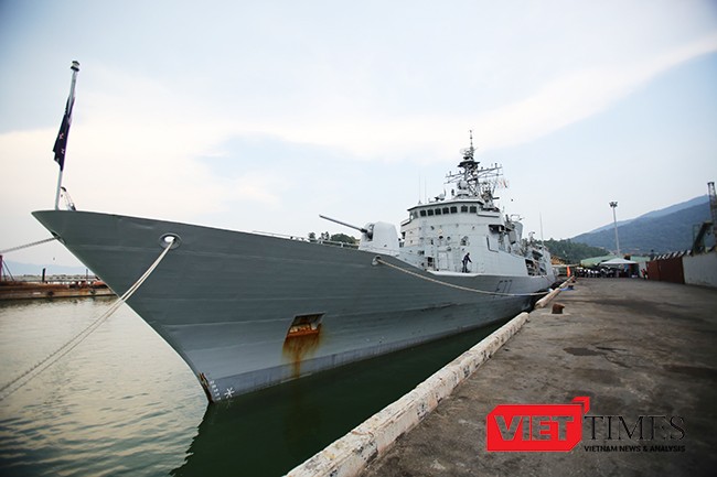 VietTimes, Hải quân Hoàng gia New Zealand, chiến hạm, HMZNS Te Kaha (F77), Cảng Tiên Sa, Đà Nẵng