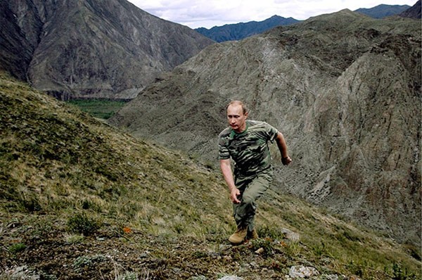 Putin “quyền lực nhất” thế giới và những khoảnh khắc sức mạnh ảnh 4