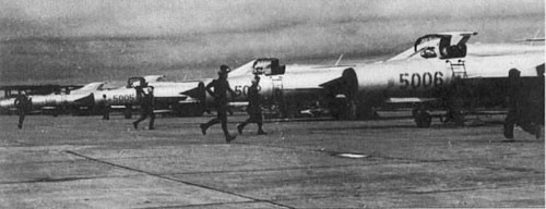 Không quân Việt Nam trị “Con ma” Mỹ trên bầu trời miền Bắc ảnh 7
