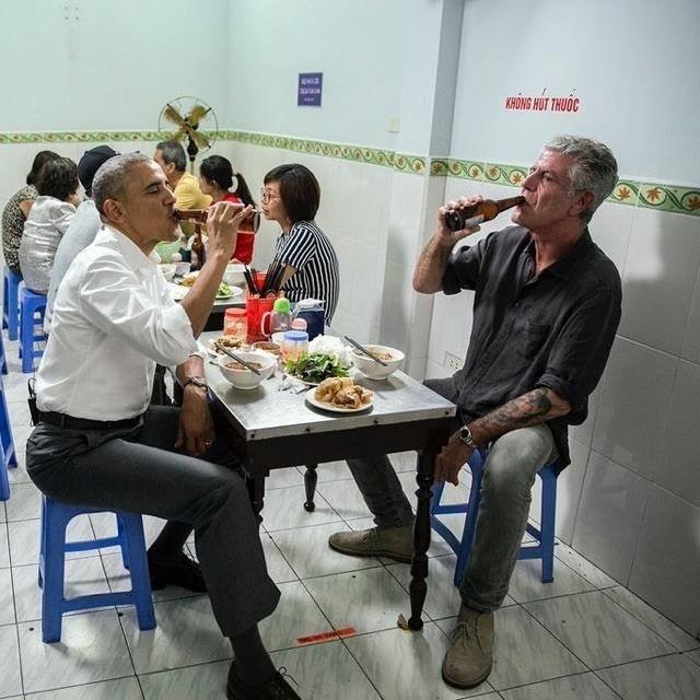 “Sáu sự thật về bữa tối với Obama” tại Việt Nam ảnh 1