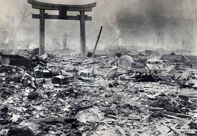 Chùm ảnh độc thảm họa hạt nhân Hirosima 70 năm trước ảnh 45