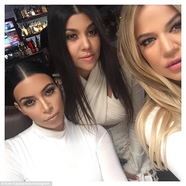 Nóng bỏng mỹ nhân Kim Kardashian “siêu vòng ba“ ảnh 10