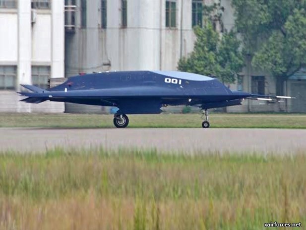 UAV Trung Quốc - diều hâu trên Biển Đông ảnh 17