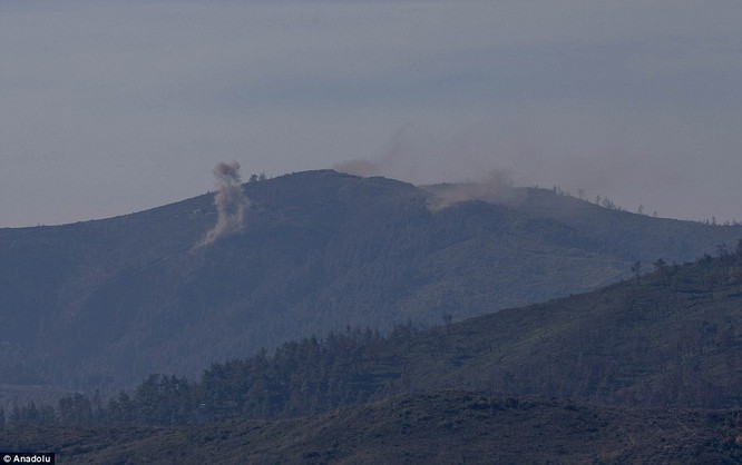 12 giờ trốn thoát ly kỳ của phi công Su-24 Nga trong phòng tuyến khủng bố ảnh 4