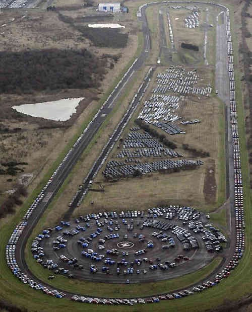 Nghĩa địa xe, thảm họa công nghiệp ô tô đe dọa thế giới ảnh 4