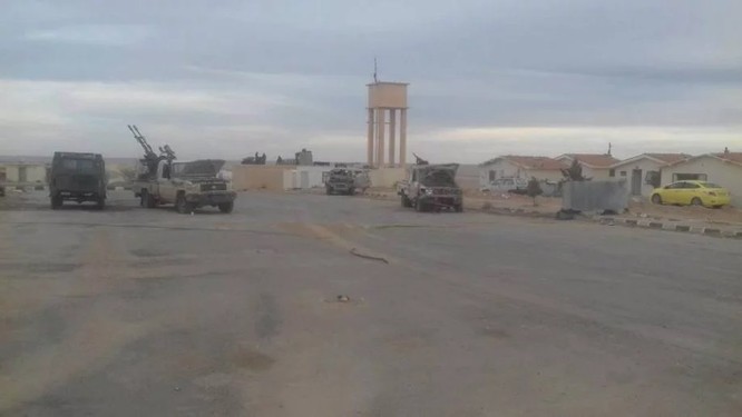 Chiến sự Syria: Phiến quân IS thảm bại tại ngoại ô Damascus (video) ảnh 9