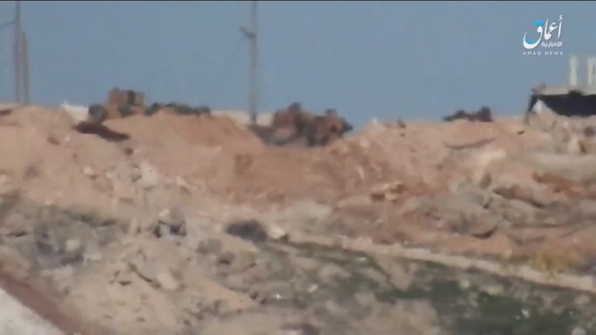 Phiến quân IS lại "hạ nhục" xe tăng Thổ Nhĩ Kỳ ở Syria ảnh 2