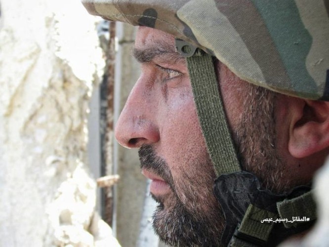 Quân đội Syria tấn công dữ dội phe thánh chiến cố thủ đông Damascus ảnh 14