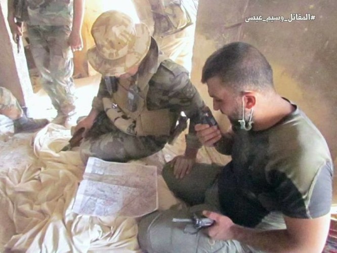 Quân đội Syria chọc thủng tuyến phòng ngự phiến quân ngoại vi Damascus ảnh 4