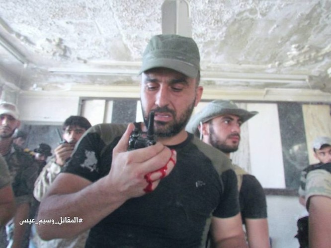 Chiến sự Syria: Vệ binh cộng hòa diệt hàng loạt phiến quân ở ngoại vi Damascus ảnh 18