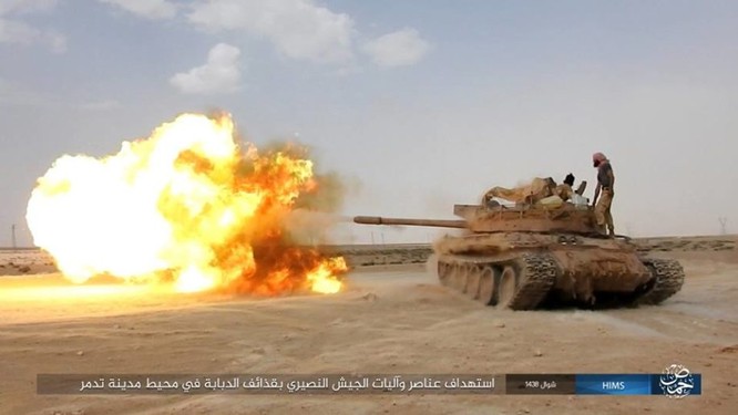 IS ép phiến quân tử chiến tại Palmyra (video) ảnh 2
