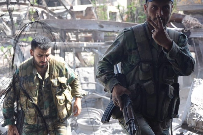 Quân đội Syria quyết thắng phe thánh chiến ngoại vi Damascus ảnh 14
