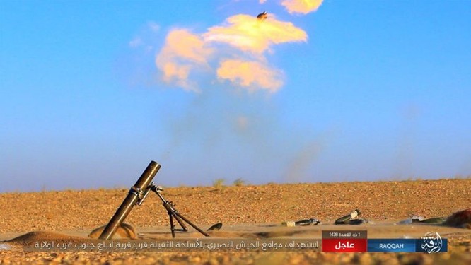 Bại trận liên tiếp, IS điên cuồng chống cự quân đội Syria ảnh 1