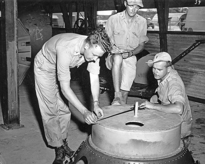 Tiết lộ hình ảnh Mỹ chuẩn bị ném bom nguyên tử Nhật Bản năm 1945 ảnh 1