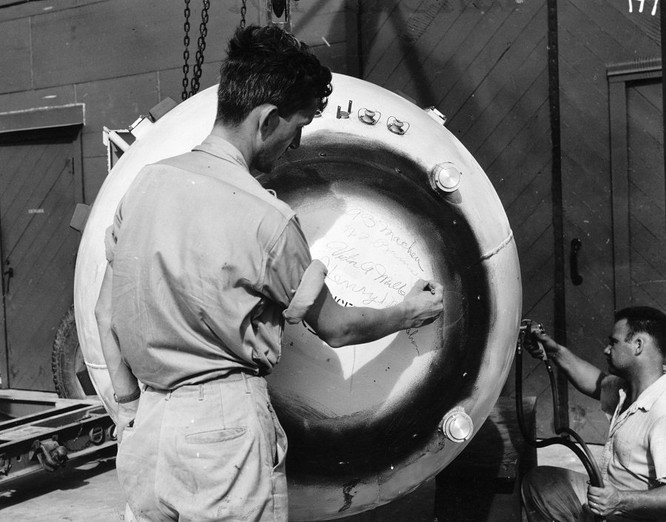 Tiết lộ hình ảnh Mỹ chuẩn bị ném bom nguyên tử Nhật Bản năm 1945 ảnh 4