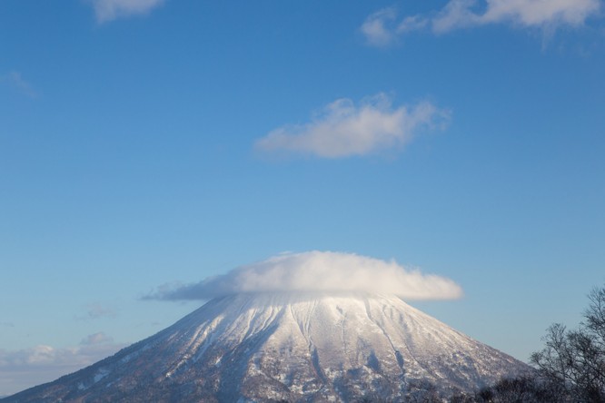 Từ Matterhorn đến Kilimanjiro, những ngọn núi đẹp sửng sốt bậc nhất thế giới ảnh 16