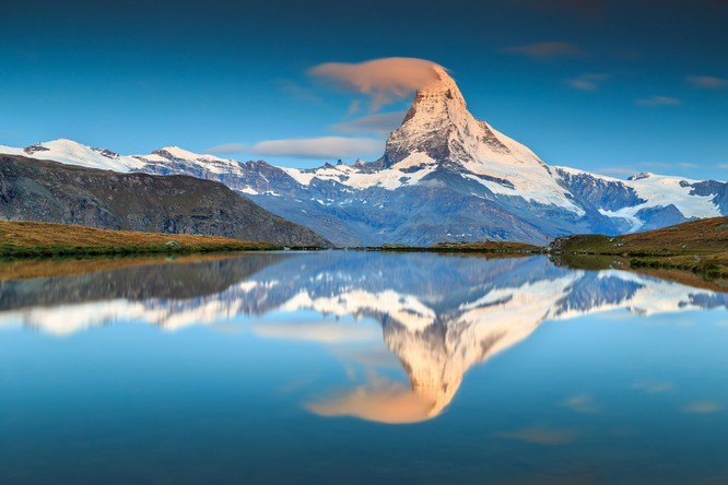 Từ Matterhorn đến Kilimanjiro, những ngọn núi đẹp sửng sốt bậc nhất thế giới ảnh 20