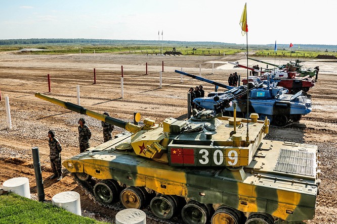 Việt Nam lần đầu xuất quân "đấu xe tăng" Biathlon tại Nga: Điều gì chờ đợi? ảnh 2