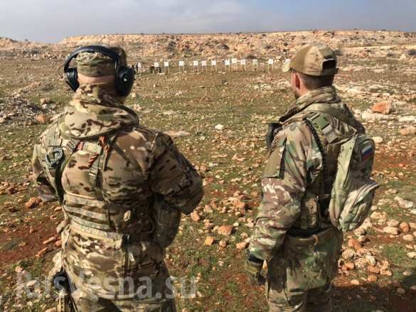 Lính đánh thuê Nga huấn luyện binh sĩ Syria ngay trên chiến trường chống khủng bố ảnh 8