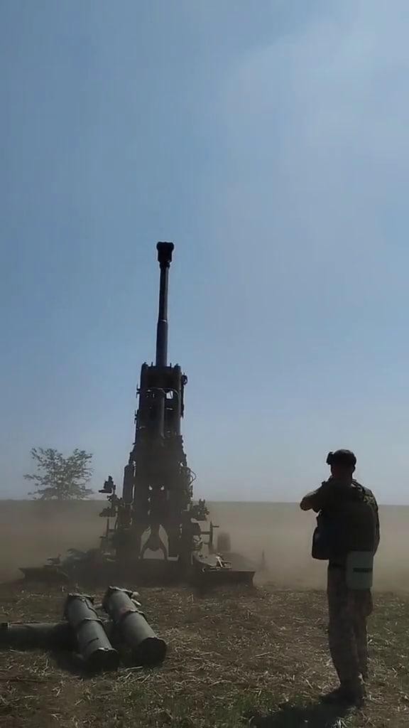 Lavia kêu gọi NATO cung cấp tăng thiết giáp, quân Ukraine sử dụng đạn pháo Excalibur ảnh 4