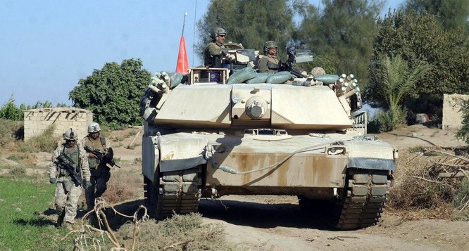 Lavia kêu gọi NATO cung cấp tăng thiết giáp, quân Ukraine sử dụng đạn pháo Excalibur ảnh 3