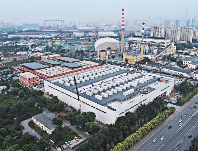 Trung Quốc hòa trạm lưu trữ điện năng lớn nhất thế giới vào lưới điện Đại Liên ảnh 1