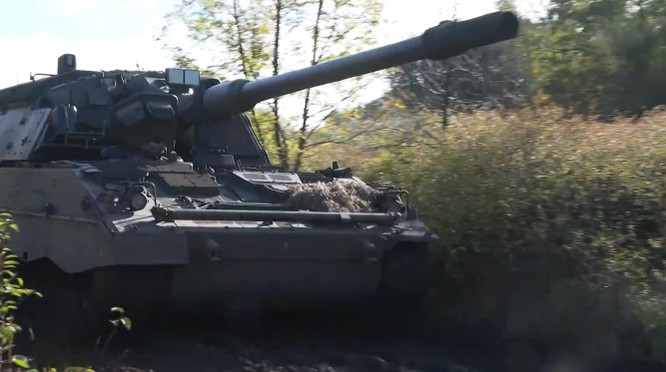 Litva sửa chữa, chuyển giao cho Ukraine 2 pháo tự hành 155mm Panzerhaubitze 2000 ảnh 7