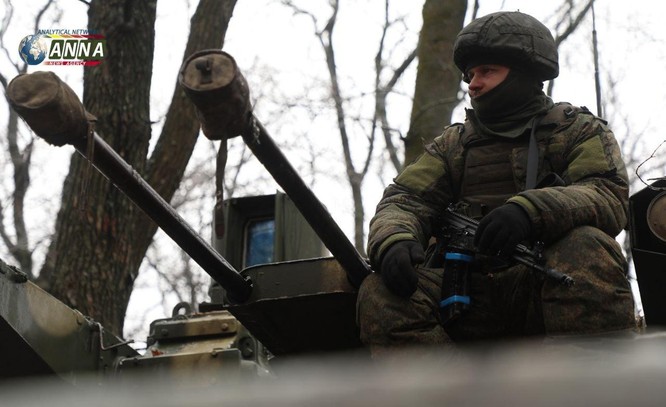 Xe yểm trợ xe tăng “Kẻ hủy diệt” BMPT thể hiện uy lực trên chiến trường Luhansk ảnh 5