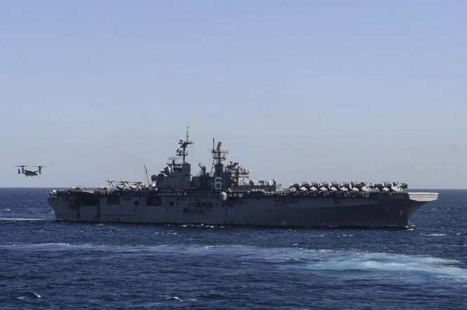 Tàu tấn công đổ bộ USS Bonhomme Richard LHD-6. Ảnh: navaltoday