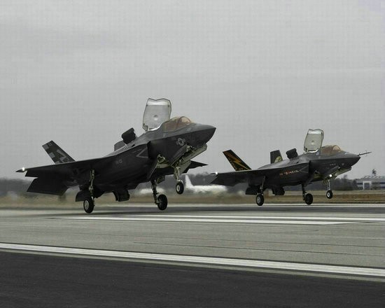 Mỹ đã triển khai 10 máy bay chiến đấu tàng hình F-35B ở Nhật Bản (ảnh tư liệu)