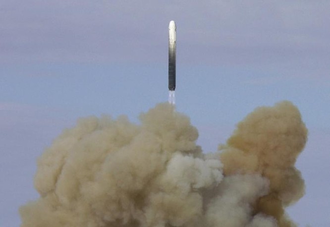 Tên lửa đạn đạo xuyên lục địa RS-18 Nga. Ảnh: RT