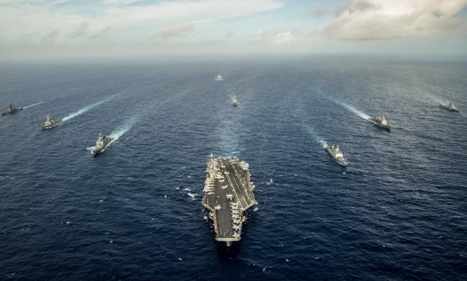 Hải quân Mỹ, Nhật Bản và Ấn Độ trong một cuộc tập trận chung. Ảnh: Sina