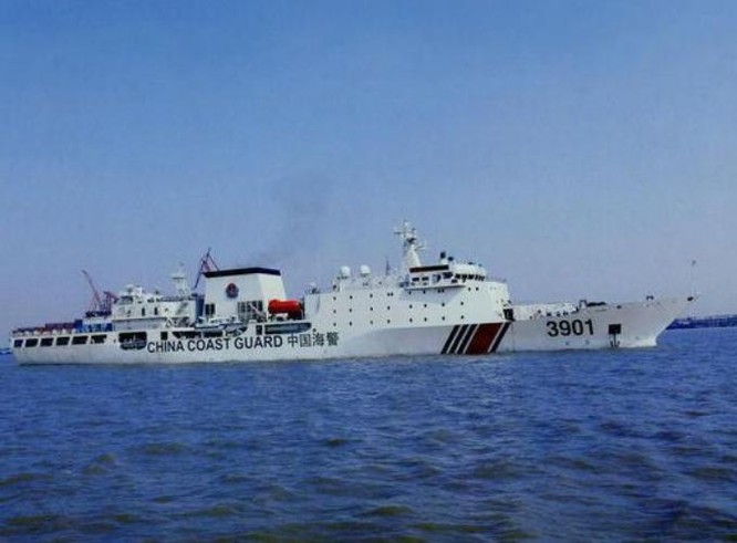 Tàu cảnh sát biển số hiệu 3901 Trung Quốc. Ảnh: Sohu