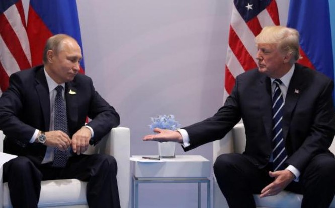 Tổng thống Nga Vladimir Putin và Tổng thống Mỹ Donald Trump. Ảnh: The Independent