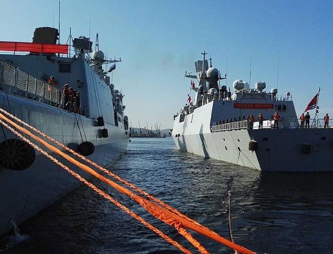 Tàu chiến Hải quân Trung Quốc đến Nga tham gia tập trận chung. Ảnh: China.com.cn.