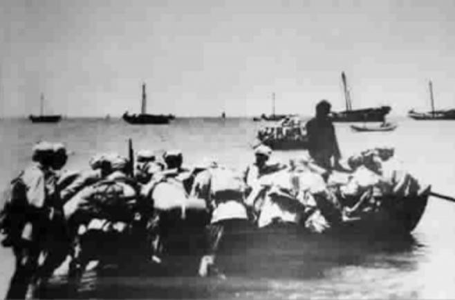 Chiến dịch đảo Hải Nam của quân đội Trung Quốc. Ảnh: Cankao.