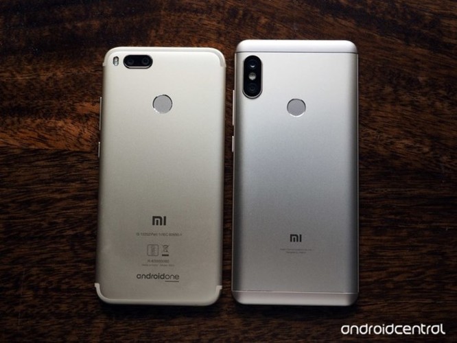 So sánh Xiaomi Redmi Note 5 Pro và Mi A1: Khi MIUI đối đầu Android One - Ảnh 2