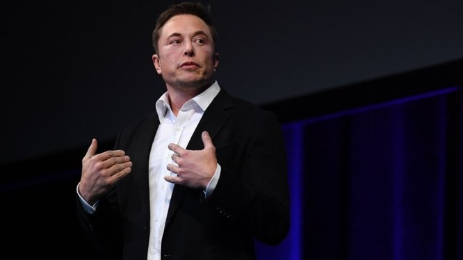 Elon Musk lạc quan về chuyến bay đầu tiên của tàu vũ trụ lên sao Hỏa trong năm 2019 - Ảnh 1