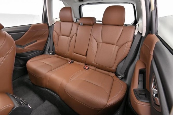 Subaru Forester 2018 lộ diện với 'mắt thần' EyeSight - Ảnh 12