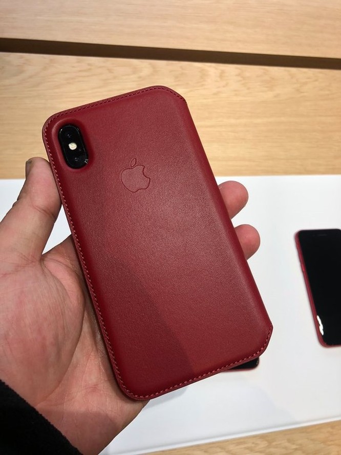 Đây là iPhone 8 Product RED: rất đẹp, rất dễ bám vân tay ảnh 10