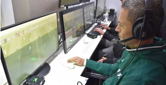 Công nghệ trợ lý trọng tài qua video sẽ được sử dụng như thế nào tại World Cup 2018? ảnh 1