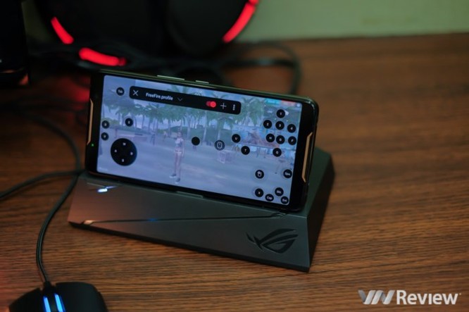 Trên tay ROG Phone - điện thoại chuyên game tối tân của Asus với hàng loạt tính năng độc lạ ảnh 16