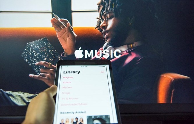 Apple 'nẫng' nhân viên của đài BBC ảnh 1