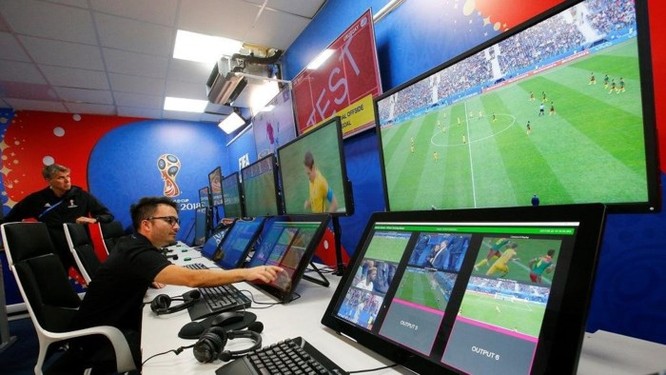 Những đội bóng nào đã được hưởng lợi từ Công nghệ VAR tại World Cup 2018? ảnh 1