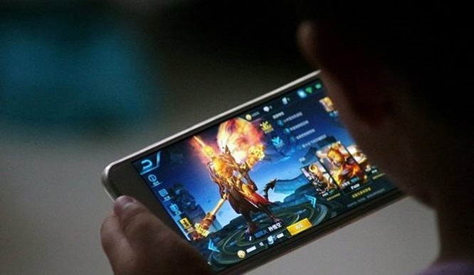 Tencent cảnh báo phụ huynh khi trẻ em tiêu tiền vượt mức cho game ảnh 1