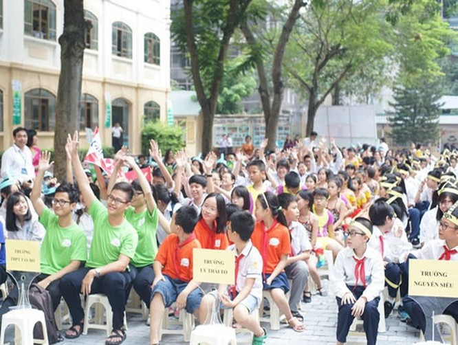 Hà Nội: Hơn 132.700 học sinh đăng ký tuyển sinh trực tuyến vào lớp 1 năm học 2018-2019 ảnh 1