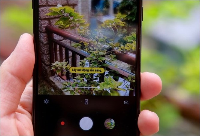 Mở hộp Samsung Galaxy J8 2018, camera kép xóa phông, màn hình tràn viền, giá 7,29 triệu đồng ảnh 3