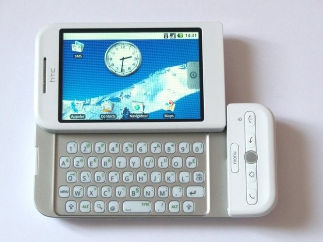 Nokia, BlackBerry 'đội mồ sống dậy', còn cửa nào cho HTC? ảnh 1