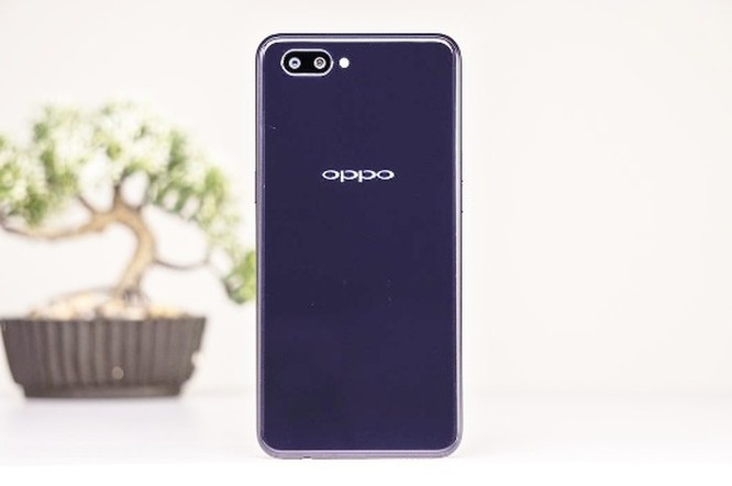Có nên mua Oppo A3S 32GB với giá 5 triệu đồng? ảnh 2